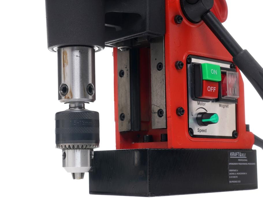 MAGNETIC DRILL / 2150 W / 1700N / 13 mm KD1381 MAGNETIC DRILL / 2150 W / 1700N / 13 mm KD1381