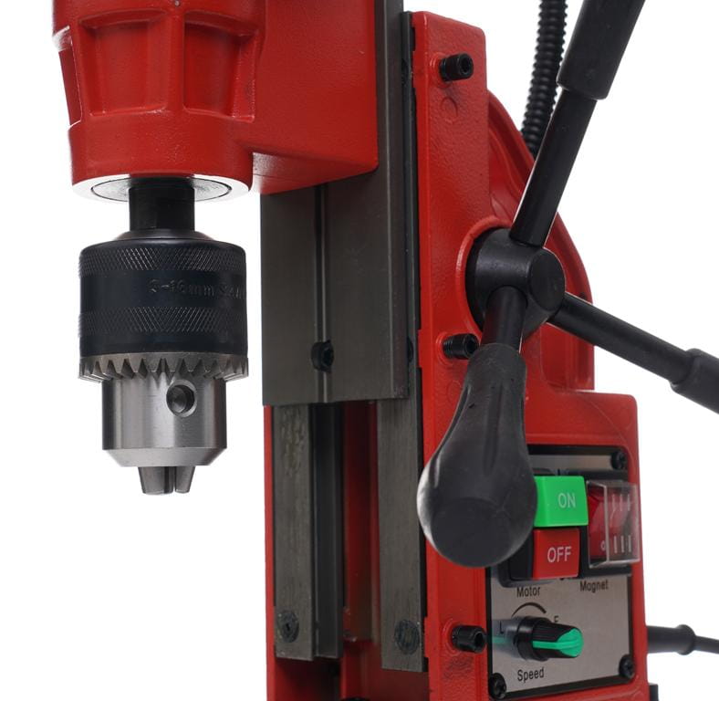 MAGNETIC DRILL / 1800 W / 1300N / 16 mm KD1382 MAGNETIC DRILL / 1800 W / 1300N / 16 mm KD1382
